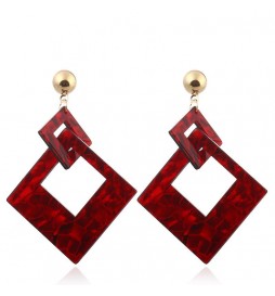 BOUCLE D OREILLE ACIER DORE  CARRE LEOPARD ROUGE