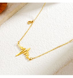 COLLIER ACIER DORE BATTEMENT DE COEUR  42CM/47CM