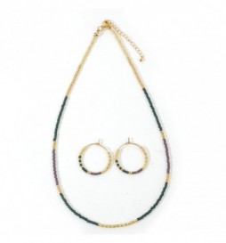 COFFRET COLLIER ET BOUCLE D OREILLE ACIER DORE PERLE MULTI COULEUR 45CM