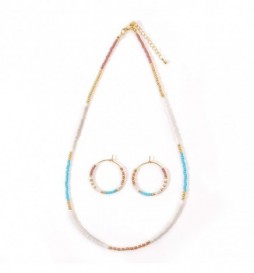 COFFRET COLLIER ET BOUCLE D OREILLE ACIER DORE PERLE MULTI COULEUR 45CM