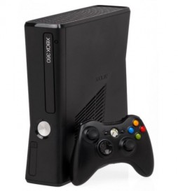 CONSOLE MICROSOFT XBOX 360 SLIM 250GO AVEC MANETTE