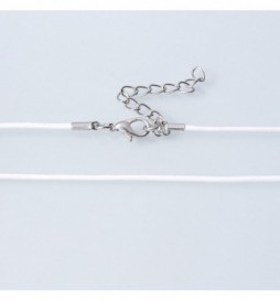 COLLIER CORDON NYLON CIRE BLANC