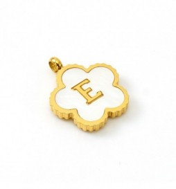 PENDENTIF ACIER FLEUR LETTRE E METAL DORE