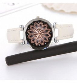 MONTRE NONAME BLANC CADRAN FLEUR NOIR ET OR ROSE