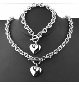 COFFRET COLLIER COEUR AVEC BRACELET ACIER
