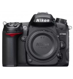 VR APPAREIL PHOTO NIKON D7000 NOIR + OBJECTIF 18-55MN