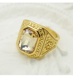 BAGUE ACIER DORE ZIGZAG PIERRE BLANC TAILLE 68
